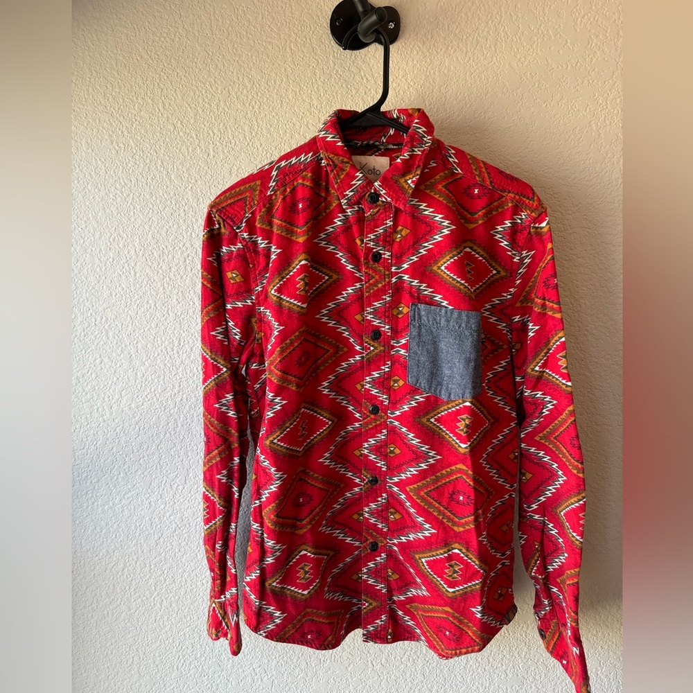 Urban outfitters red button down with pattern. Flannel. XS.